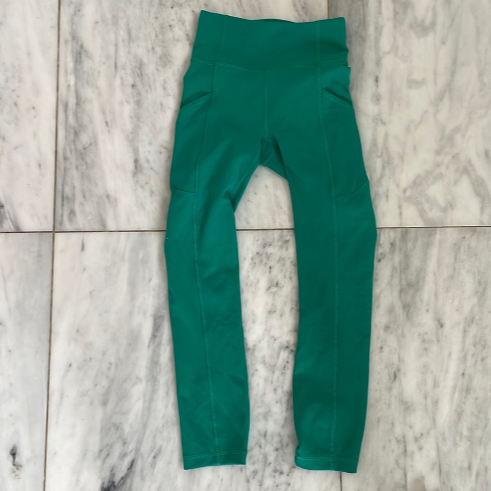 Lululemon leggings size 0